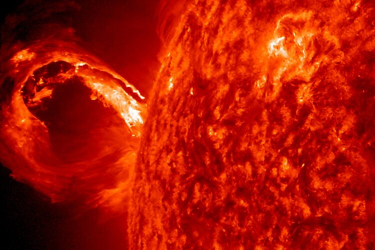 uk-scientists-help-plan-for-the-effects-of-solar-storms-on-earth-ukri