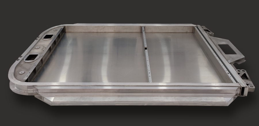 Aluminium tray structure with two compartments.