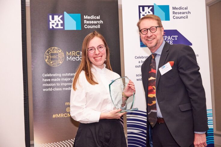 Dr Amy Orben receiving the MRC Early Career Impact Prize 2022 at the MRC Prizes 2022 Awards Ceremony